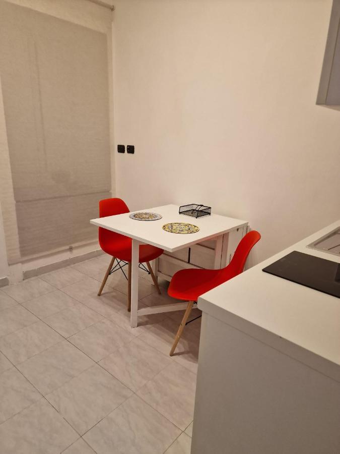 Incoming Quartieri Spagnoli Napoli Ngoại thất bức ảnh